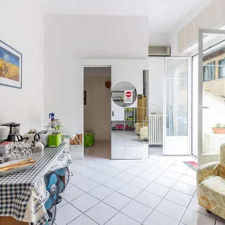 In The Heart Of Within Walking Distance Of The Lake * Baveno