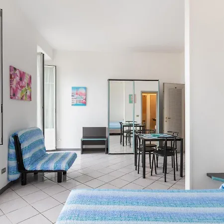 Feriehus In The Heart Of Within Walking Distance Of The Lake *