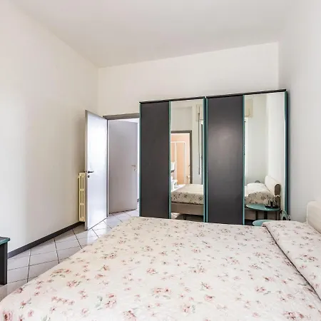 Feriehus In The Heart Of Within Walking Distance Of The Lake Baveno