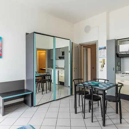 Feriehus In The Heart Of Within Walking Distance Of The Lake *