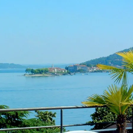 Feriehus In The Heart Of Within Walking Distance Of The Lake Baveno
